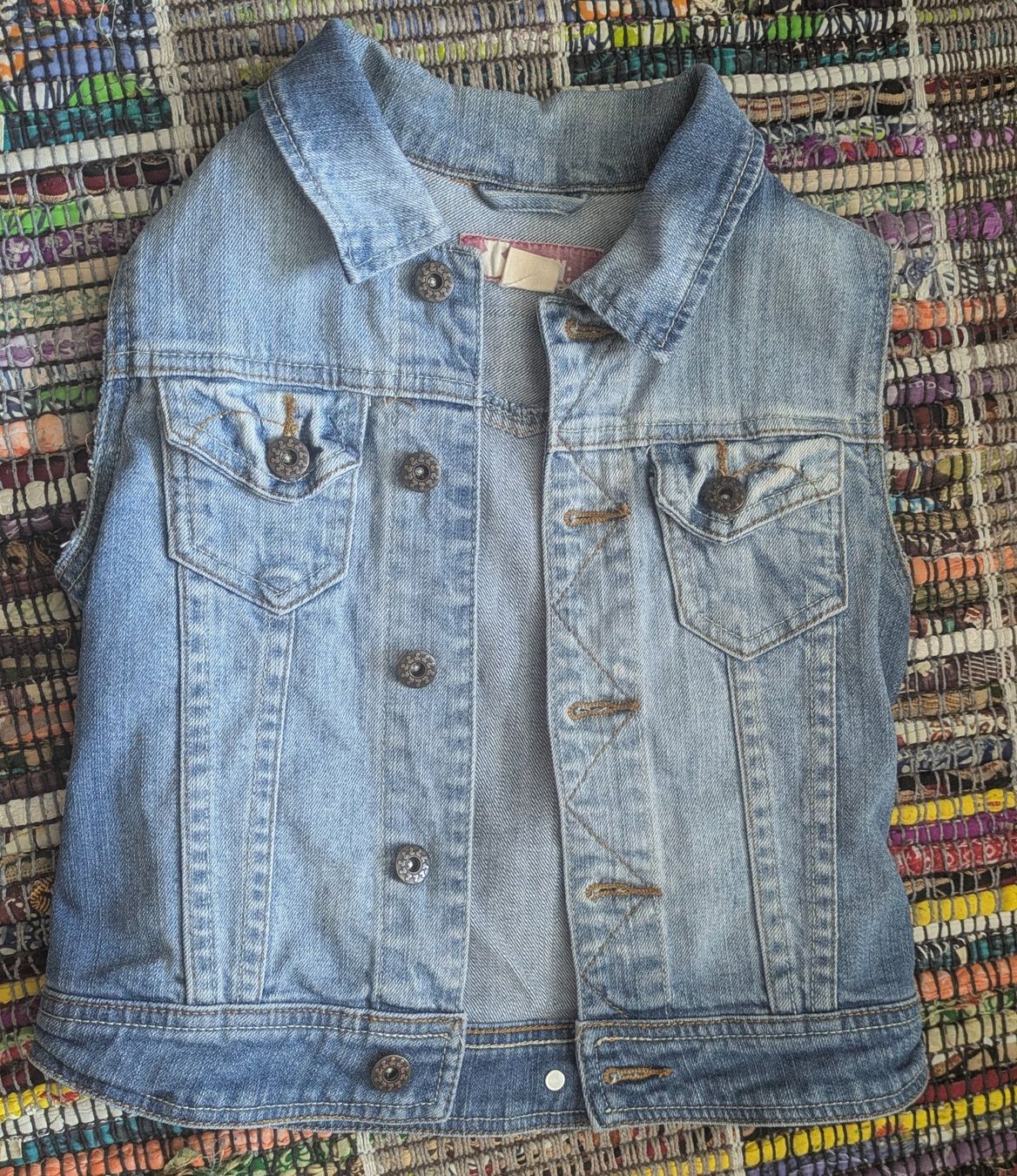 Gilets & Westen: ärmellöse Jeansweste – Gebraucht aus Morgarten von rra_jvw7 3