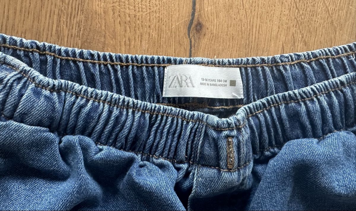 Hosen: Coole Zara Jeans-Hose mit Cargo-Tasche, Neu – Neu (gemäss Beschreibung) aus Flims Dorf von Specials 6