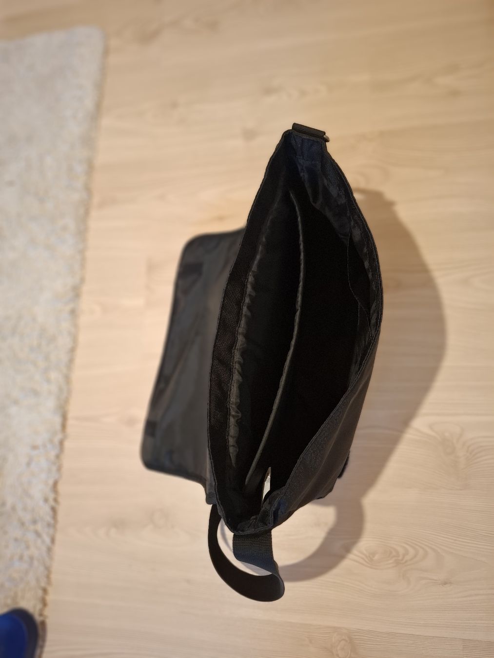 Levi's Taschen: Laptoptasche Levis – Gebraucht aus Ammerswil AG von Treemountain 3