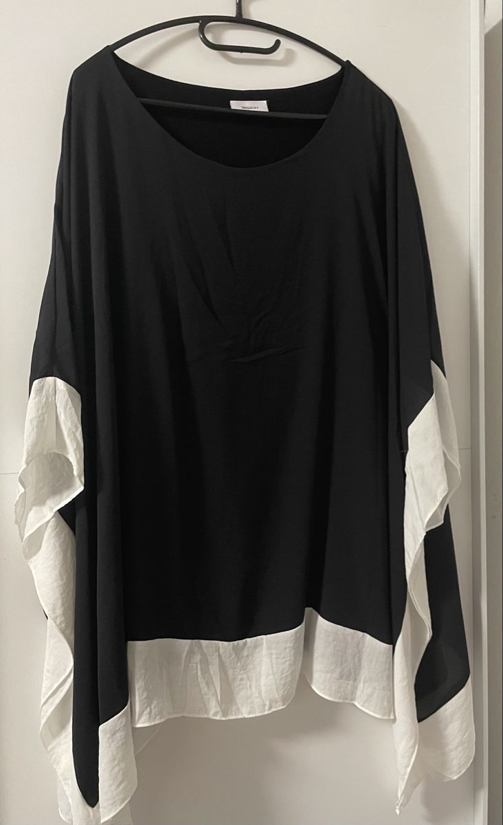 Chemisiers: Poncho  – Neuf (Voir description) à Gossau ZH par Lavinia07
