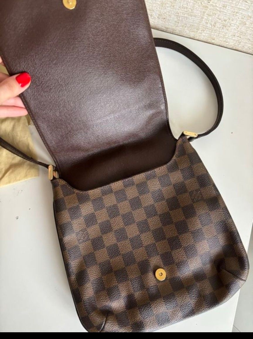 Louis Vuitton Borse da donna: Louis Vuitton Musette Salsa Damier Ebene – Usato da Seengen venduto da sam_x5tk 4