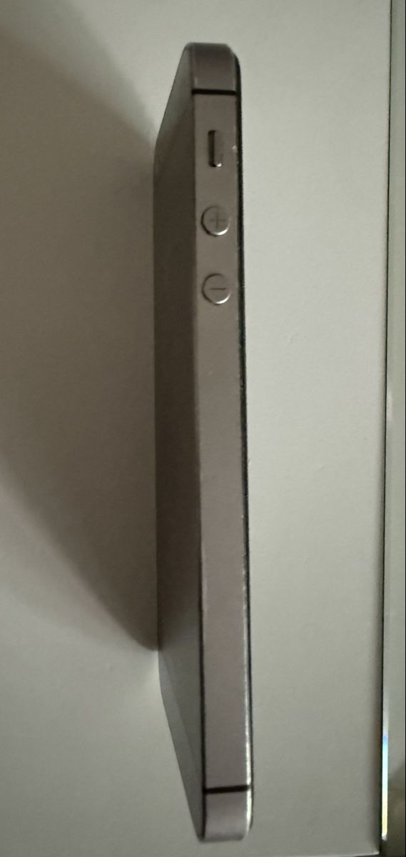 Apple Telefoni cellulari / Smartphones: iPhone 5s silber gebraucht – Usato da Lenzburg venduto da Xaloy 6