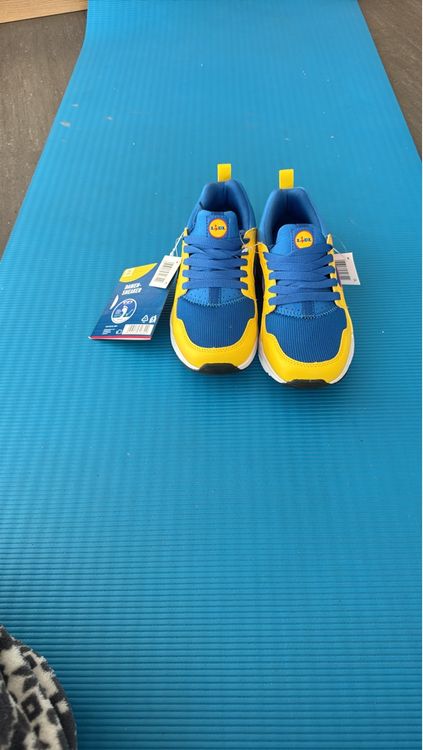 Lidl Chaussures femmes: Coole Lidl Sneaker Gr. 37 Neu mit Etikett – Neuf avec emballage d'origine à Vilters par tha-tha