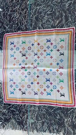 Gavroche Louis Vuitton en mousseline de soie