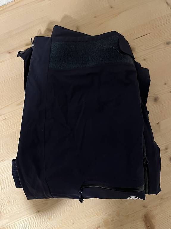 Mammut Pantalons: Mammut Hardshellhose Damen All Mountain – D'occasion à Sarnen par liv_bxz2 1