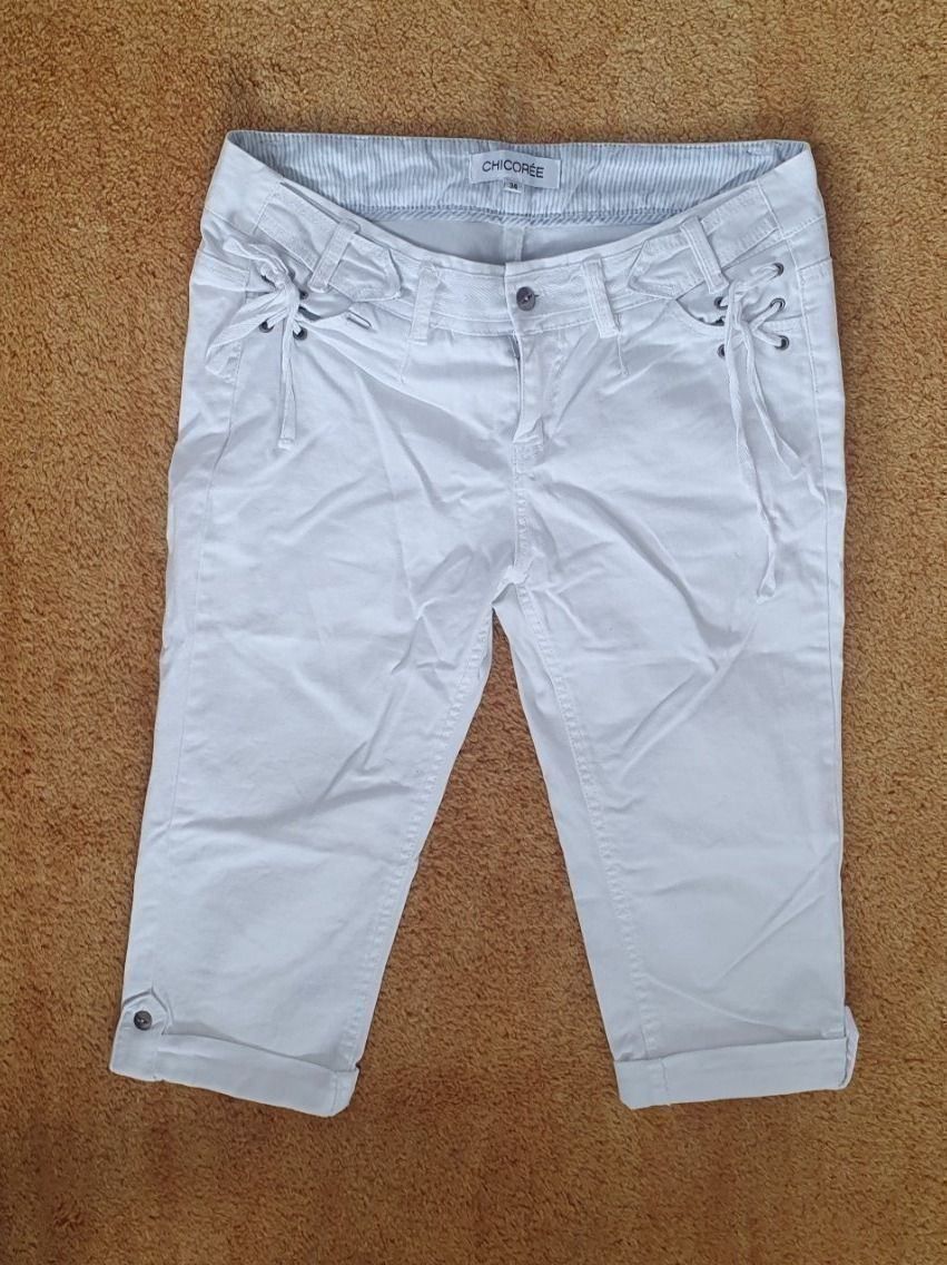 Jeans: Mittellange weisse Jeans Chicorée Gr.34 – Gebraucht aus Langnau am Albis von jer_pm72