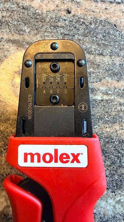 Molex Tutti gli attrezzi: Molex Crimpzange 638190300B – Usato da Bilten venduto da apollo_75 1