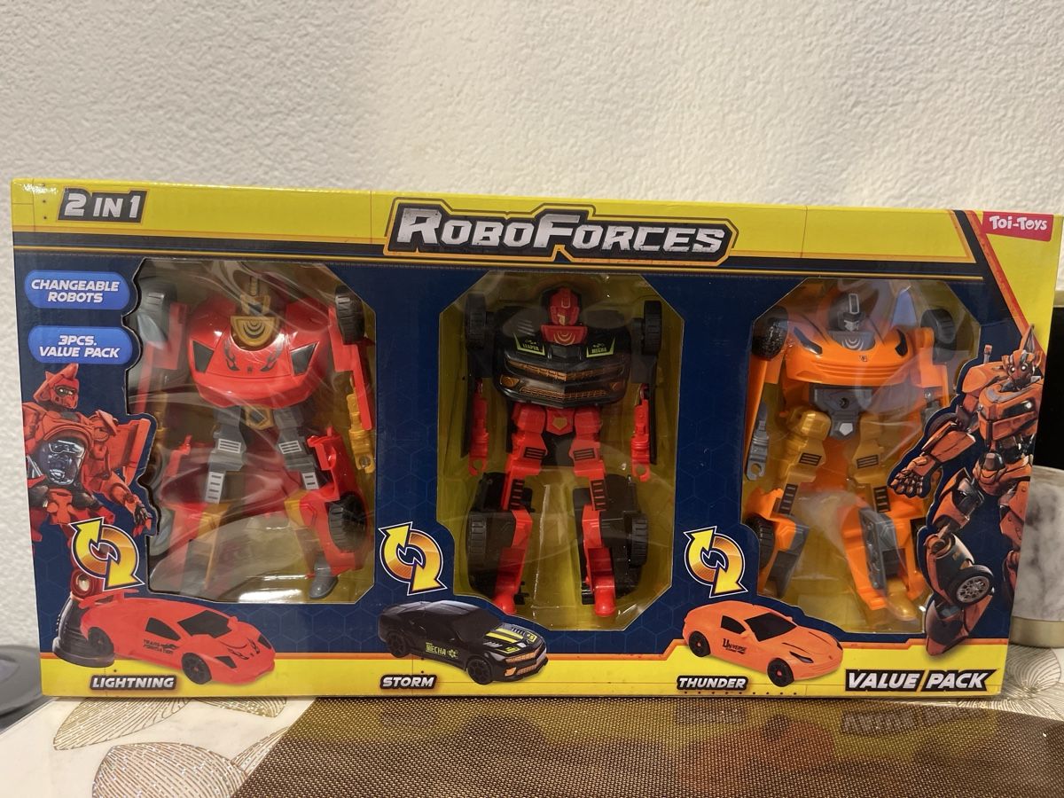 Giocattoli: RoboForces 2-in-1 Transformer Set: Lightning, Storm, Thunder – Nuovo e nell'imballaggio originale da Dübendorf venduto da kas_67jv