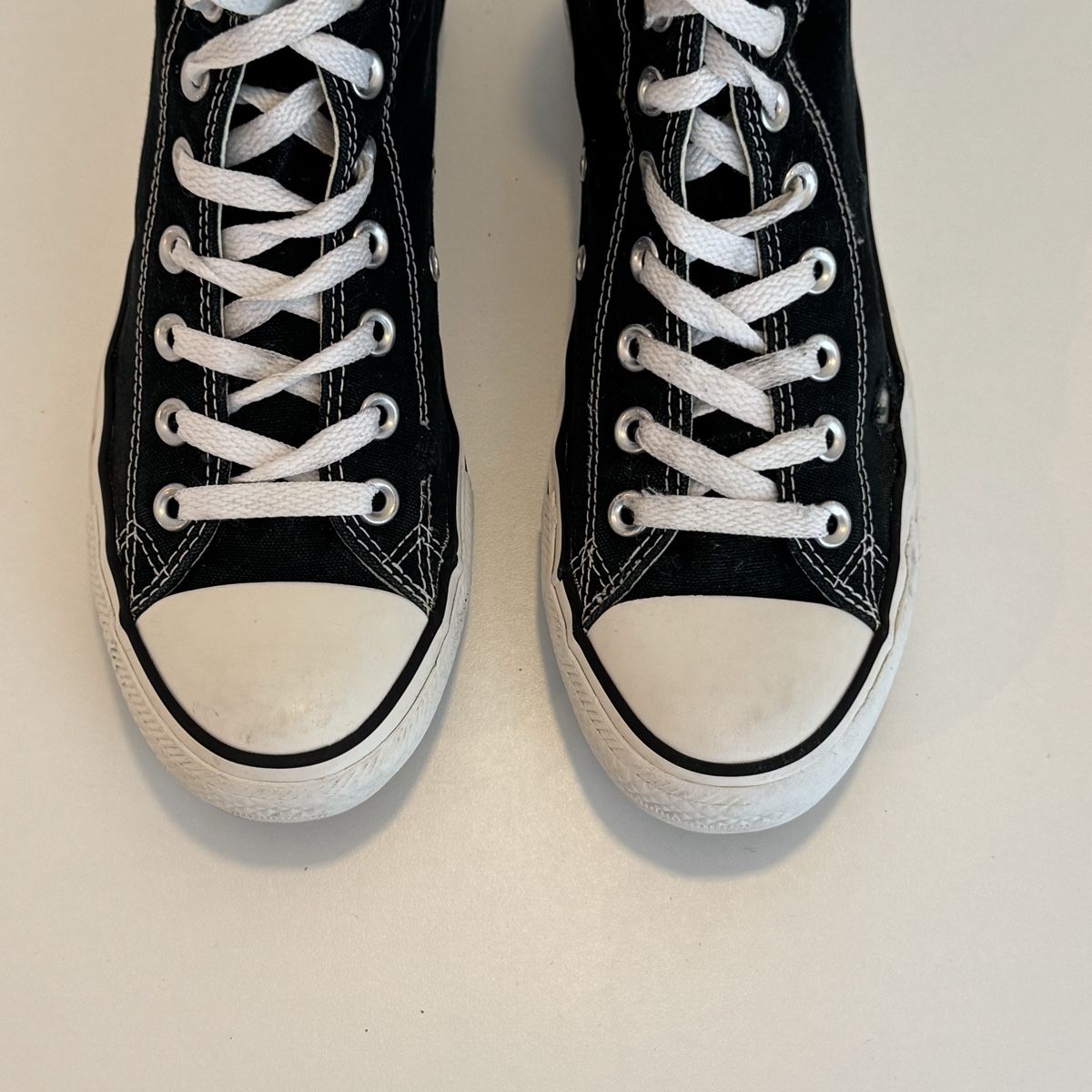 Scarpe da uomo: Converse chuck taylor all star canvas – Usato da Goldach venduto da elijah2000 2