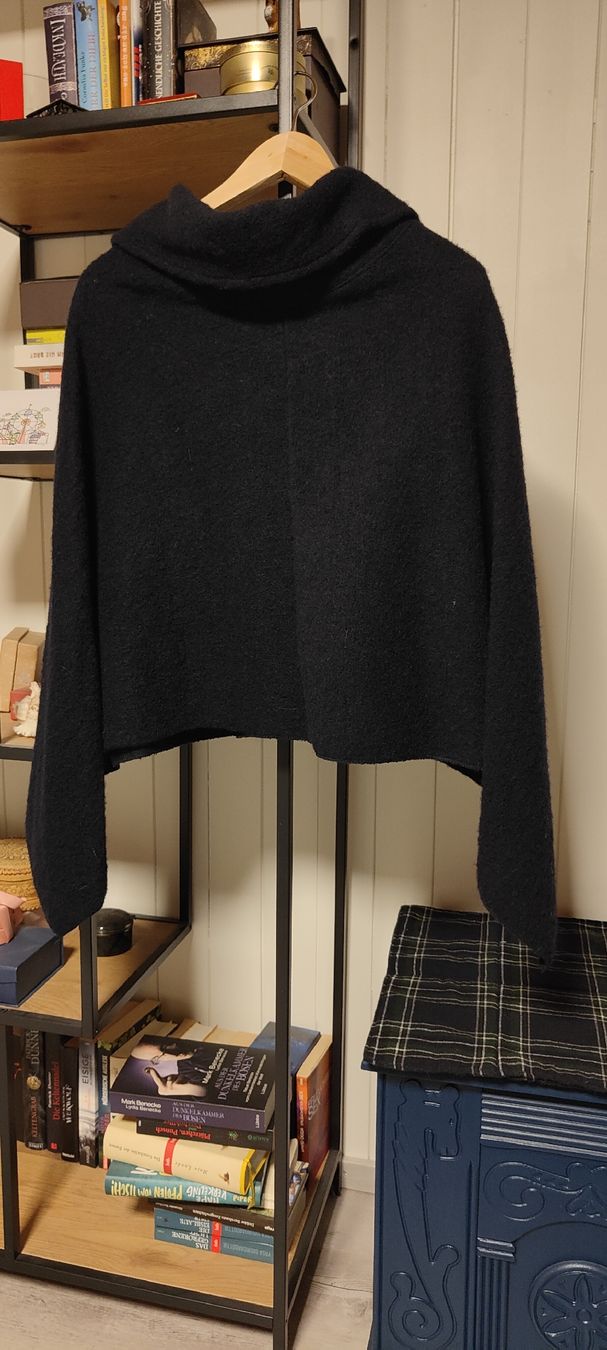 Altro in Moda donna: dunkelblauer Poncho  – Usato da Bönigen venduto da Phisto88 3