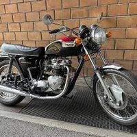 Triumph Bonneville 750 T 140