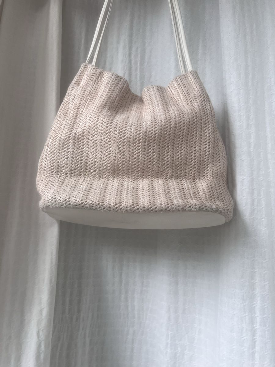 Taschen: Geflochtene weisse Tasche – Gebraucht aus Zürich von demi.gr 1