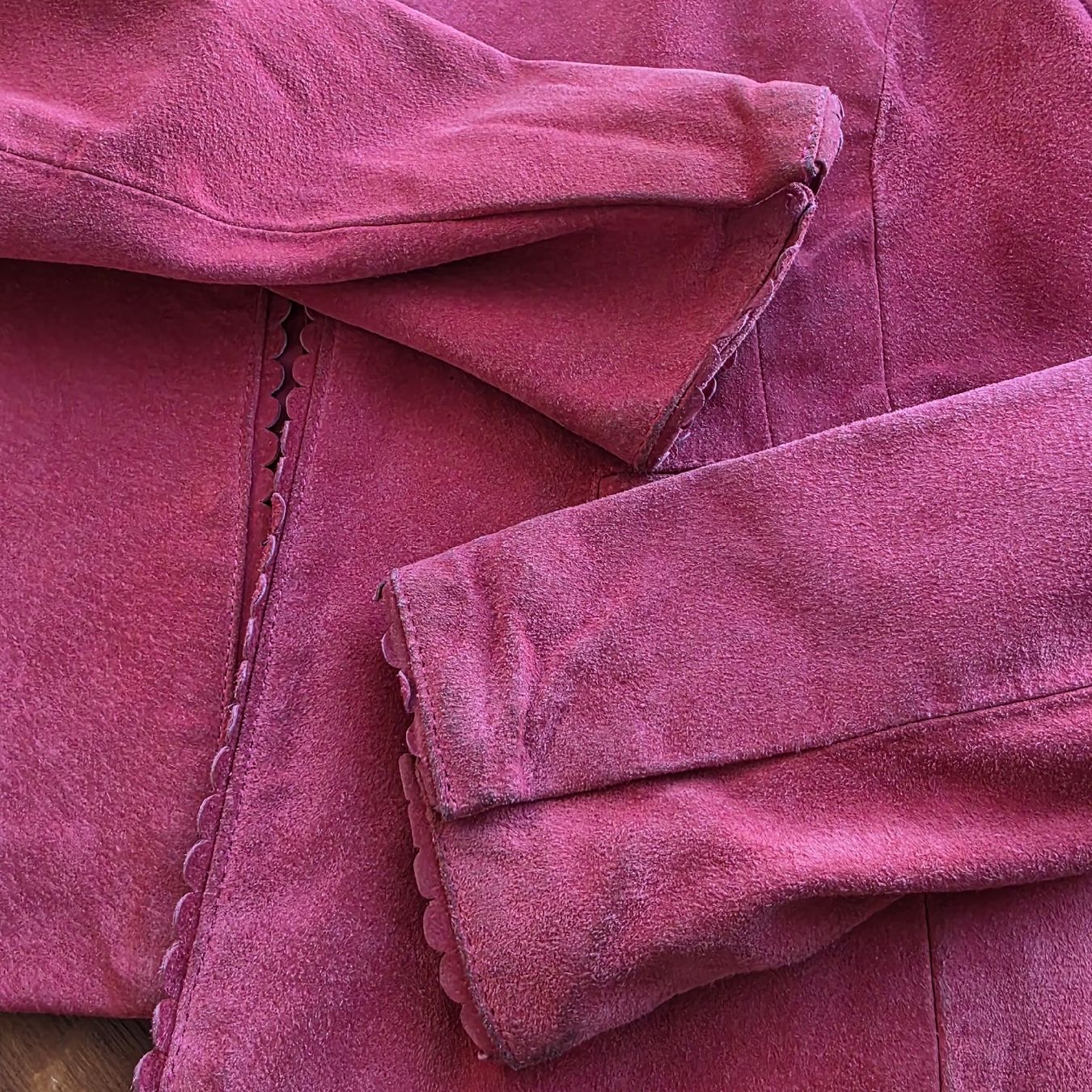 Jacken: Schicke  Wildleder Jacke, Grösse 38, Gebraucht – Gebraucht aus Rheinsulz von Gilea 4