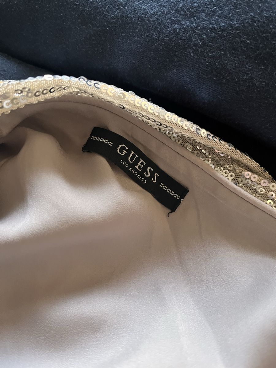 Guess Kleider: Guess Paillettenkleid s/m – Gebraucht aus Teufenthal AG von Nanahu 1
