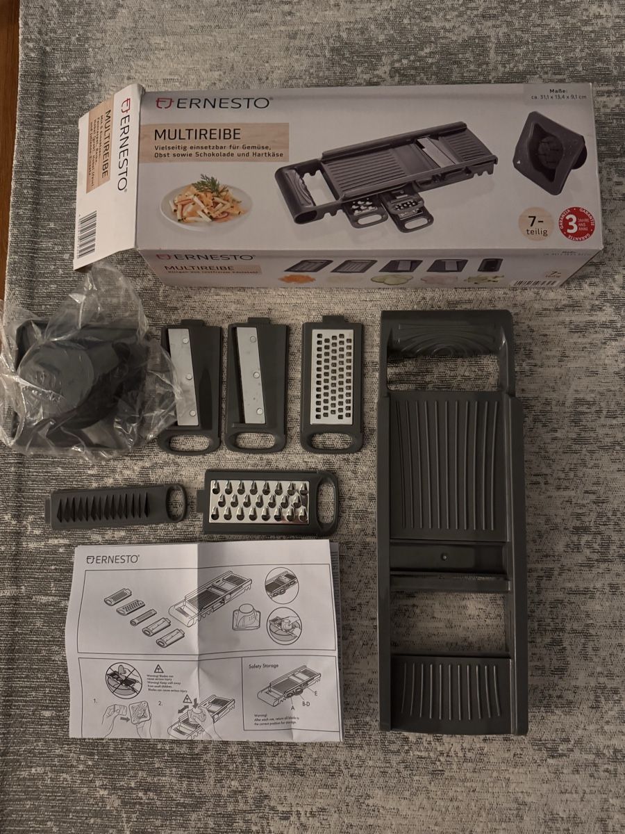 Elettrodomestici da cucina: ERNESTO Multi-Grater 7-in-1 – Nuovo (secondo la descrizione) da Zürich venduto da Tanja_G88 1