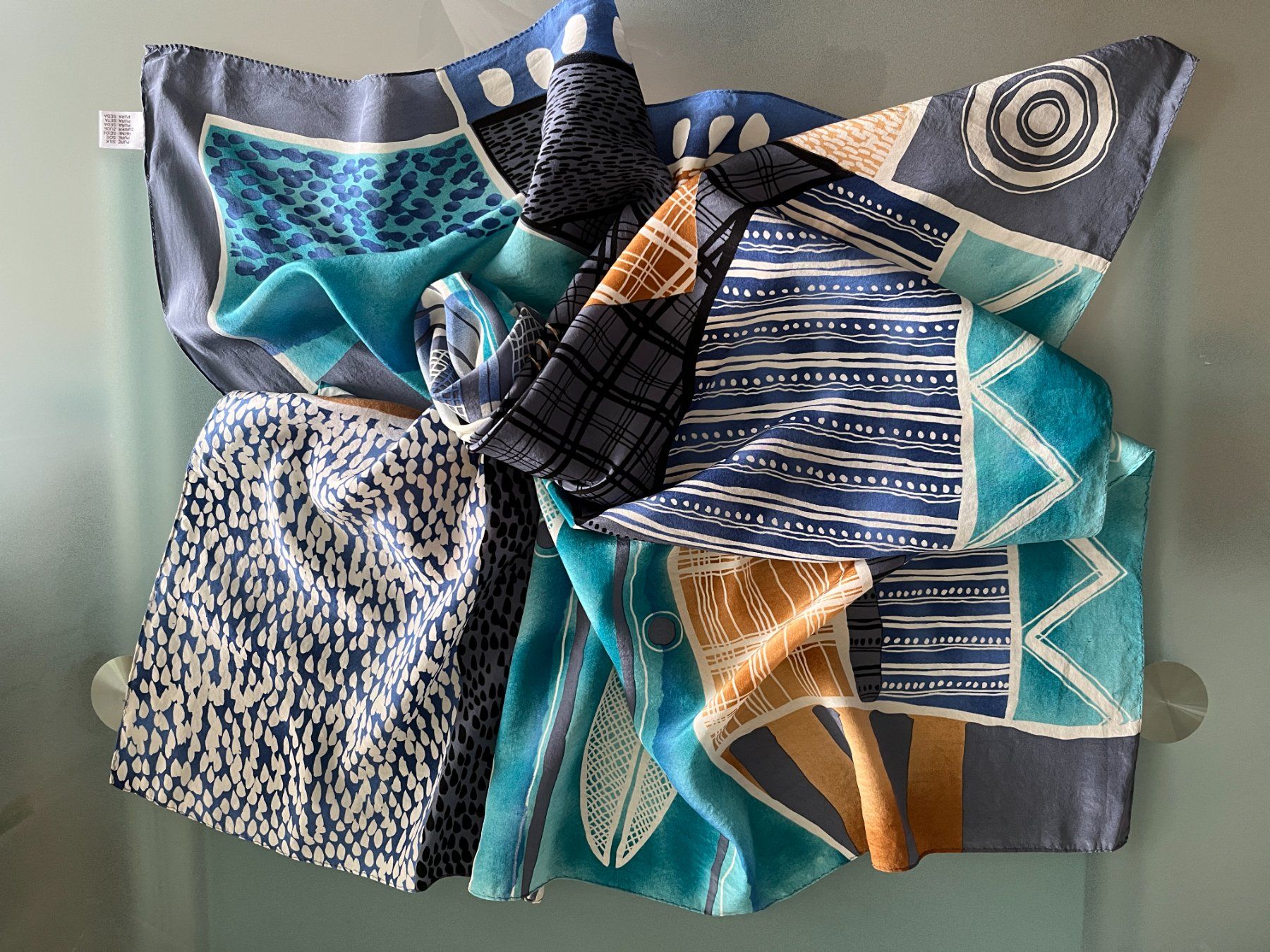 Foulards, Tücher & Schals: Foulard aus Seide - Seidentuch – Gebraucht aus Uetendorf von Florabella01