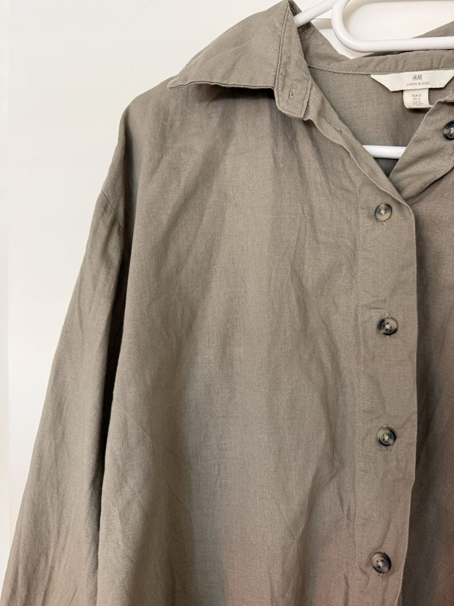 H&M Blusen: Chemise H&M lin mélangé  – Gebraucht aus Monthey von sen_6ckr 3
