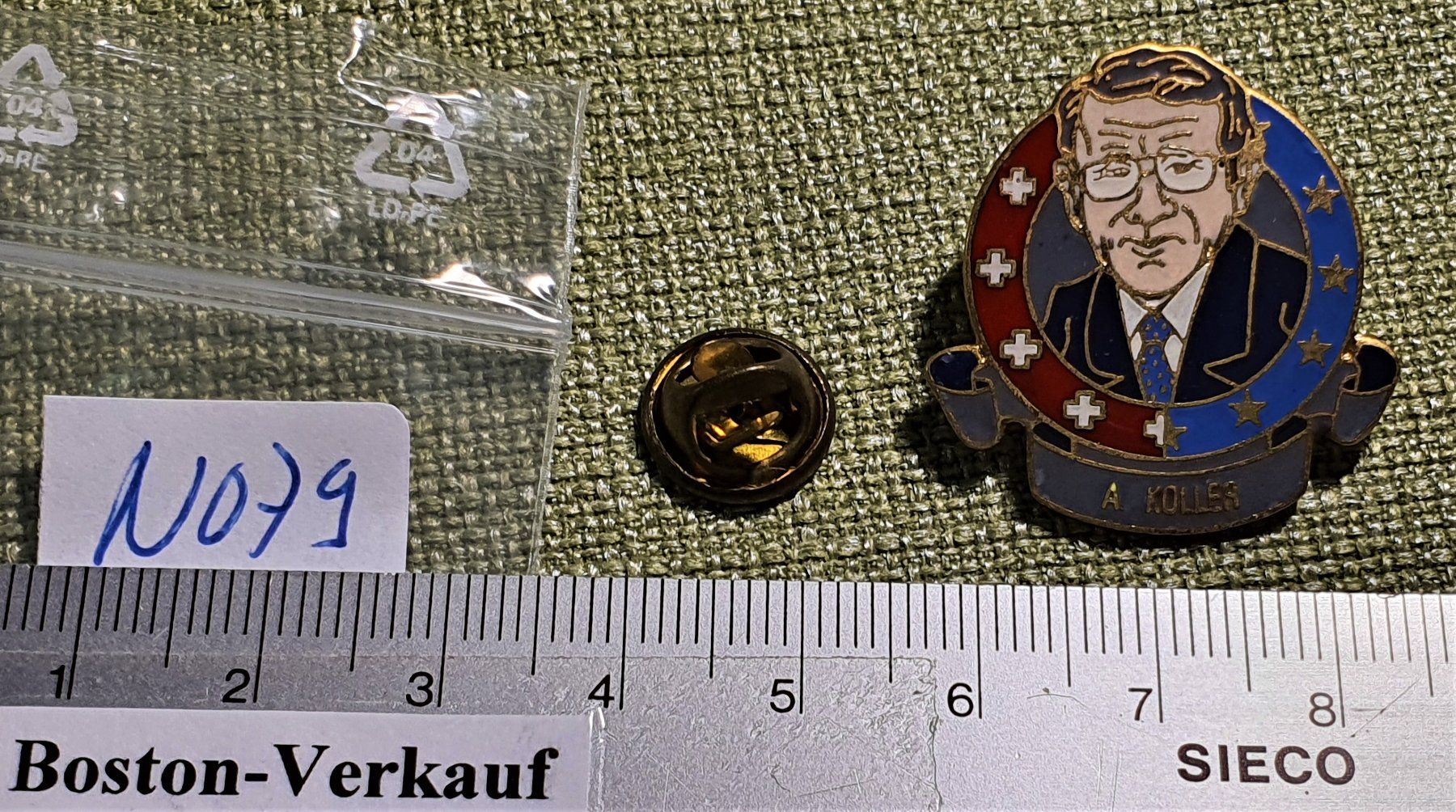Spille & Fermagli: N079 - Pin Schweizer Bundesrat A. Koller – Usato da Reinach BL venduto da Boston-Verkauf 1