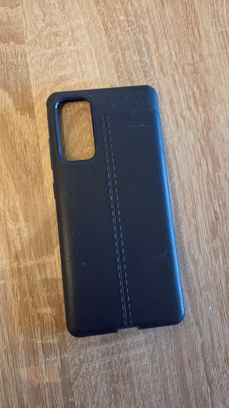 Samsung Cover & Protezioni schermo: Samsung S20 FE Cover Blau Handyhülle – Usato da Adlikon b.Regensdf venduto da ChriZ86 1