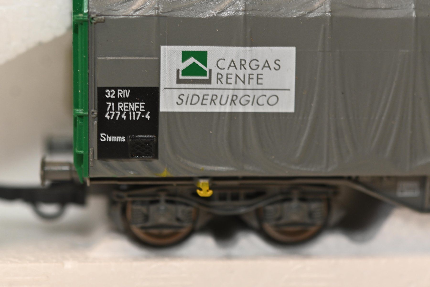Roco Modellini di ferrovie: Renfe Cargas Roco HO/AC mit OVP – Usato da Laupen ZH venduto da Zmoewe 3