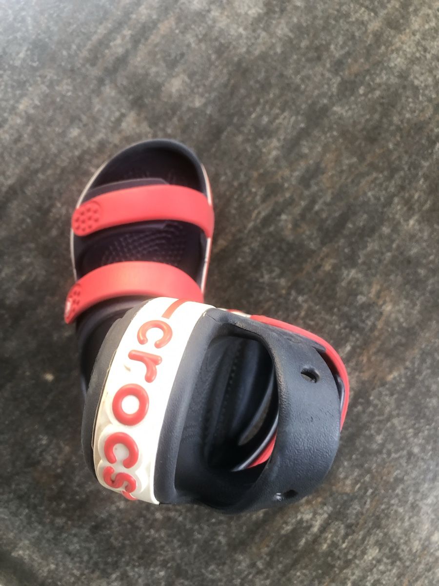 Crocs Herrenschuhe: Badeschuhe Kinder – Gebraucht aus Solothurn von galinka 1