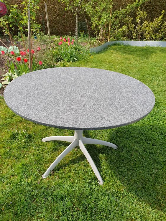 Robuster Gartentisch rund, wetterfest, ideal für Terrasse! | Kaufen auf ...