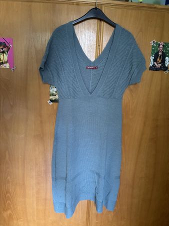 Kleid Apu Kontur blau Grösse S guter Zustand