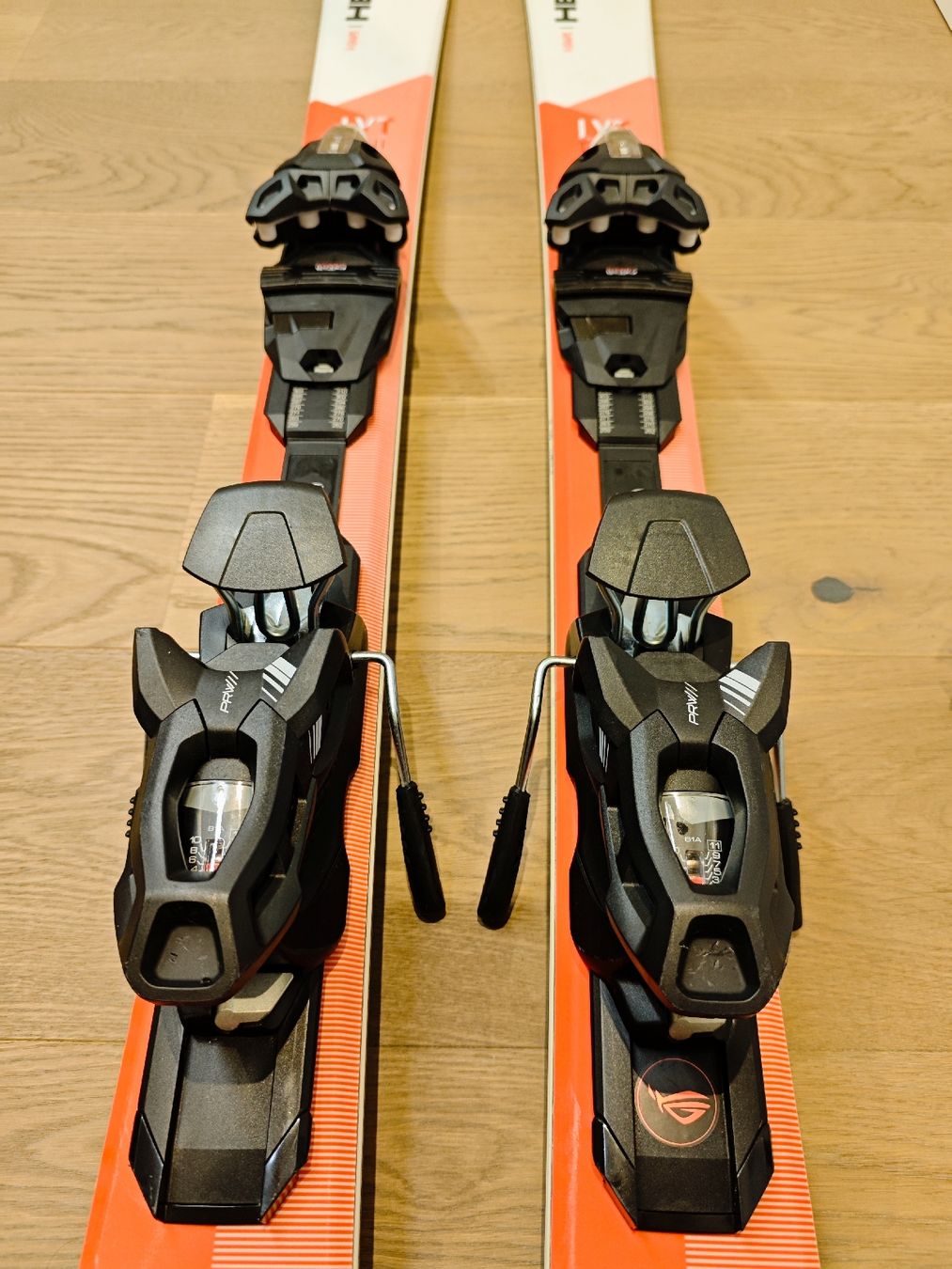 Head Sci: Head V-Shape V6 LYT Tech – Usato da Hinwil venduto da Colly20 1