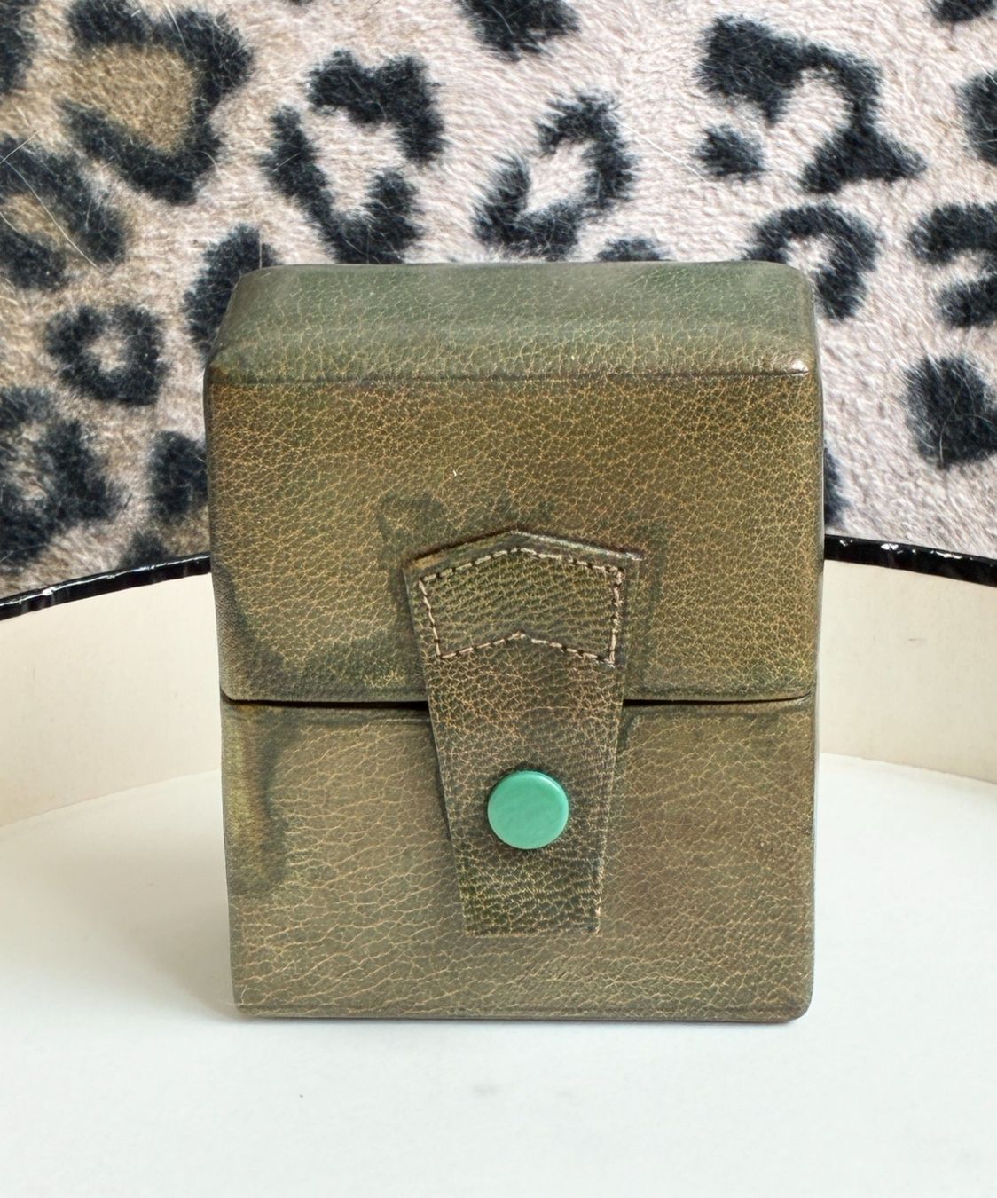 Flaconi: Vintage Reiseetui mit 2 Parfumflacons – Usato da Kloten venduto da Nephty 1