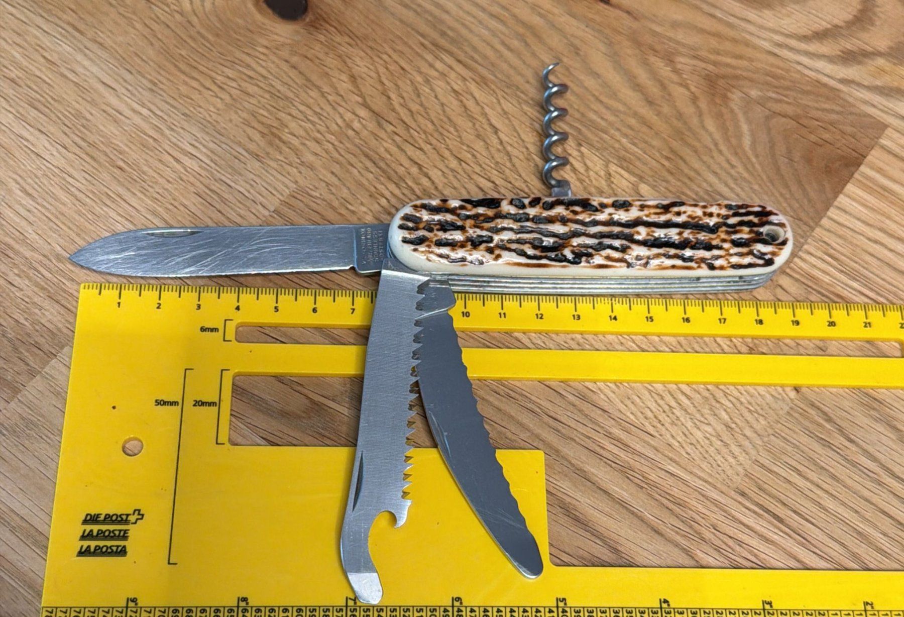Victorinox Taschenmesser: VICTORINOX TASCHENMESSER – Gebraucht aus Zürich von Frei-Occasionen 9