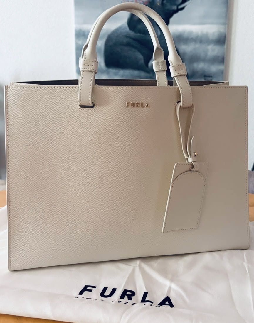 Furla Taschen für Damen: FURLA DEVA TOTE-BAG L – Neu (gemäss Beschreibung) aus Kreuzlingen von ChrMad