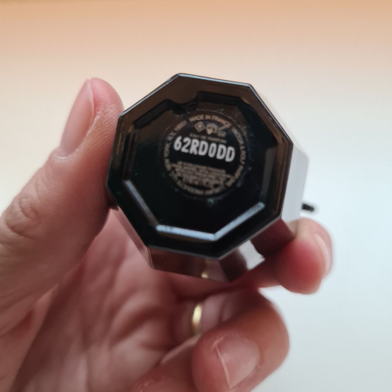 Profumi & Eau de Toilette: Flowerbomb viktor&rolf Midnight 30ml Flakon – Usato da Oberlunkhofen venduto da Kupferhexe 1