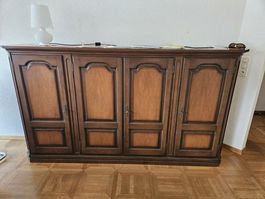 Buffet aus Holz ohne Inhalt - Abholung in Unterseen