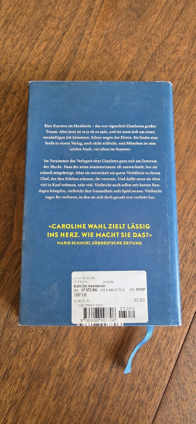 Bücher: Die Assistentin von Caroline Wahl – Gebraucht aus Luzern von Leirum 1