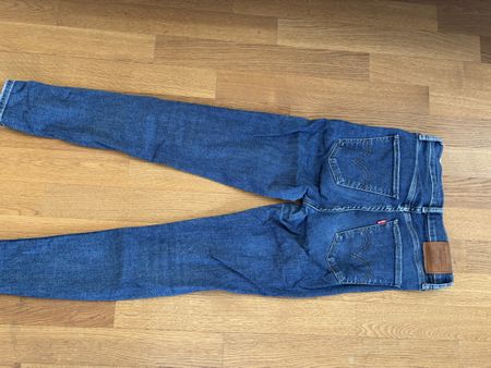 Levi’s Skinny Jeans - W26/L28