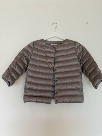 Damen Steppjacke Globus Essentials Grösse S, 3/4 armlänge