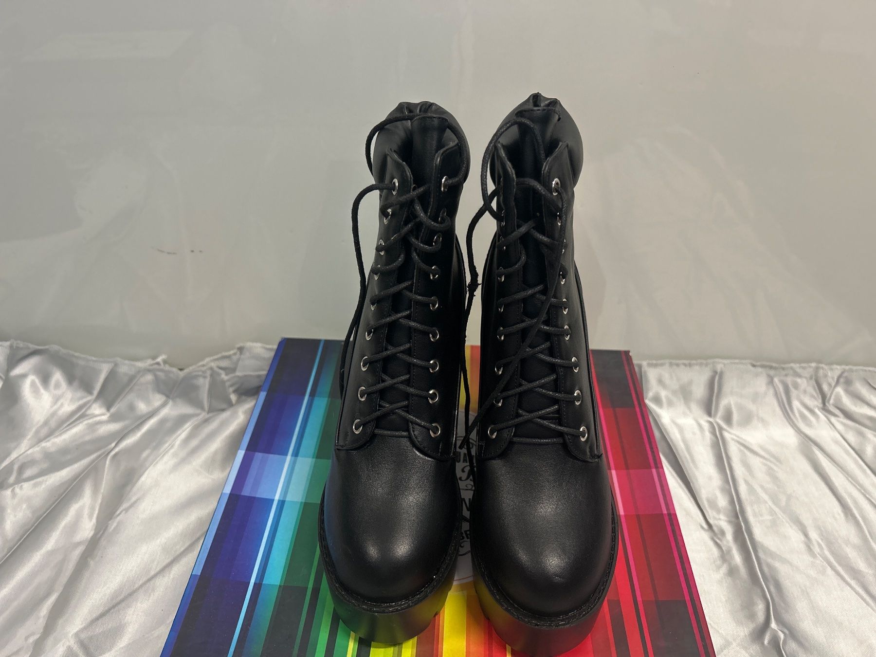 Scarpe da donna: Stiefeletten geschnürt mit Absatz schwarz Gr 37 – Nuovo e nell'imballaggio originale da Regensdorf venduto da Spyke55 2