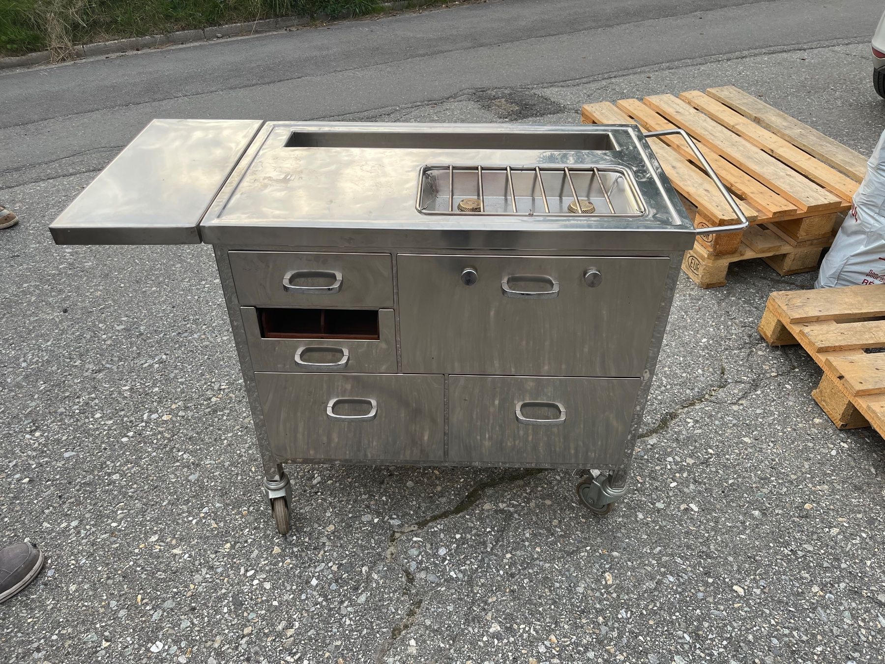 Cucine complete: A vendre charriot à flamber – Usato da Verbier venduto da lio_j7v7 1
