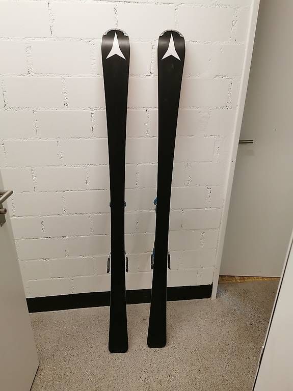 Skis: Atomic Redster SL 165 – D'occasion à Oberburg par Noberli