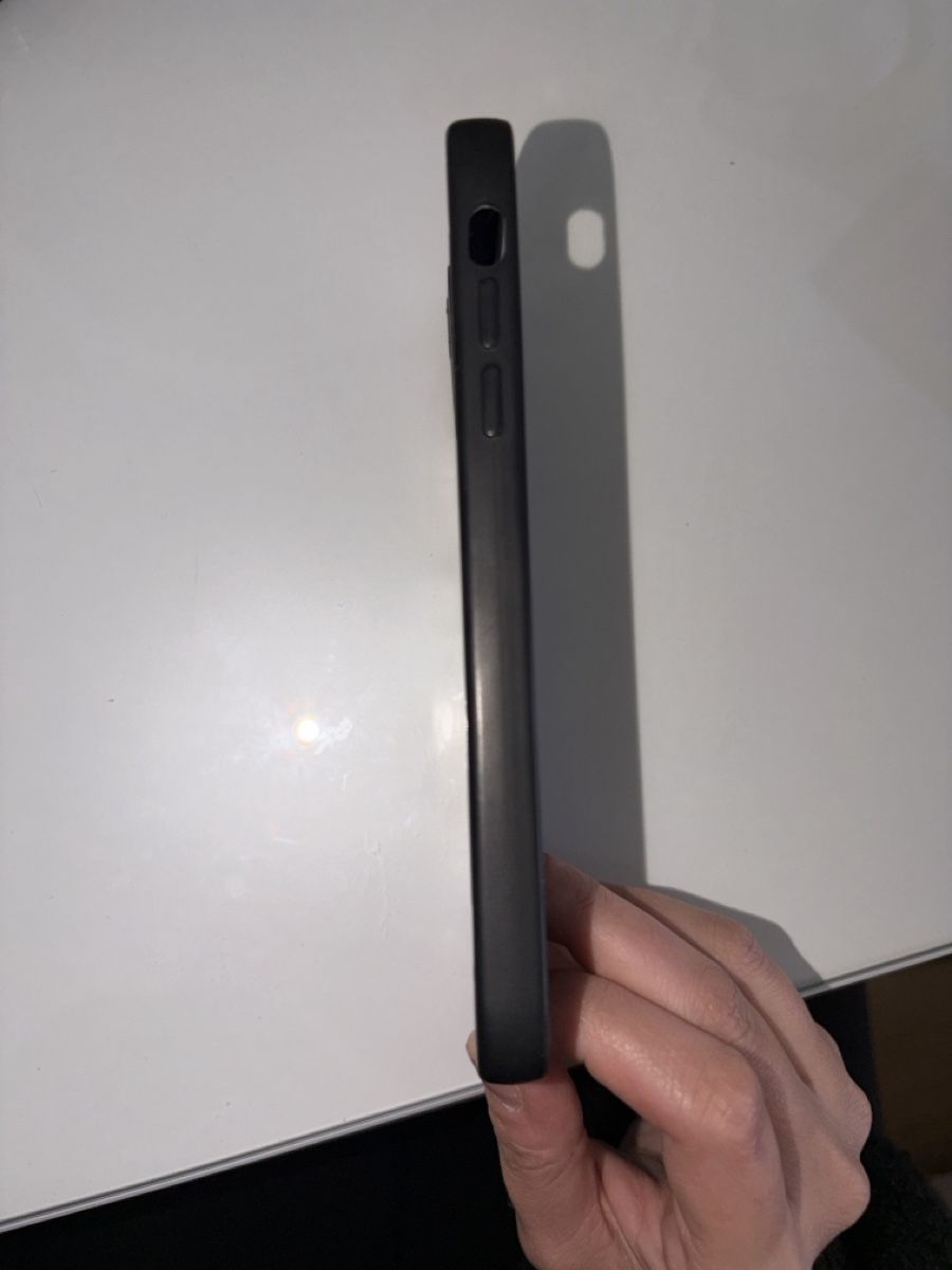 Cover & Protezioni schermo: Iphone XR Hülle – Usato da Basel venduto da SaraaaS060201 3