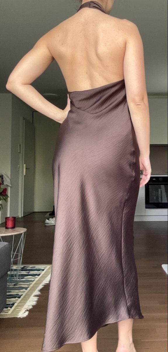 Zara Vestiti: Brown dress  – Nuovo (secondo la descrizione) da Neuchâtel venduto da dum_5xby 1