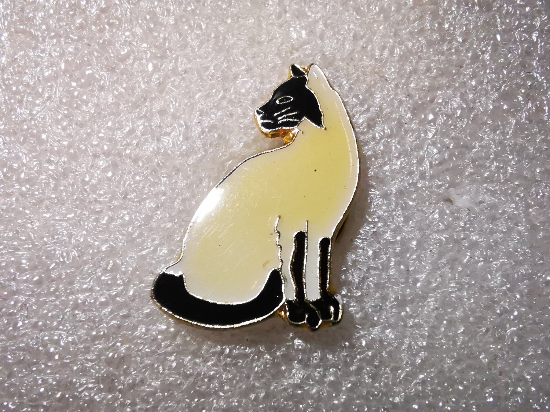 Plaquettes & Badges: Ansteckpin 10: Katze – D'occasion à Oppligen par Pin-Fall-Shop
