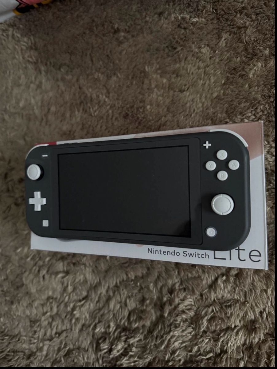 Nintendo Console: Nintendo Switch Lite – Usato da Gipf-Oberfrick venduto da sid_h5fn 1