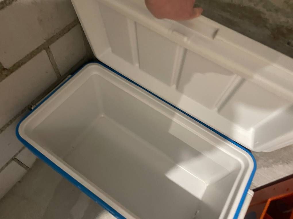 Frigoriferi & Refrigeratori: Grosse Kühlbox Campingaz 40 Liter – Usato da Dietlikon venduto da VintageStudioZurich 1