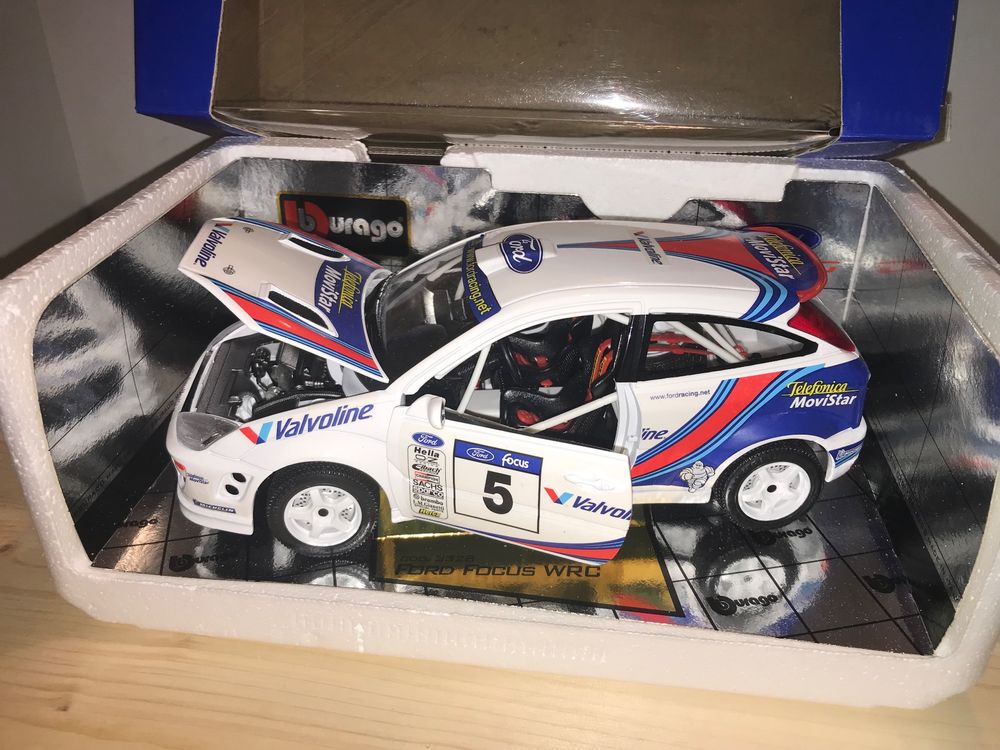 Burago Ford Focus WRC Martini Scala 1/24 - Modèle Amélioré Sans Boîte