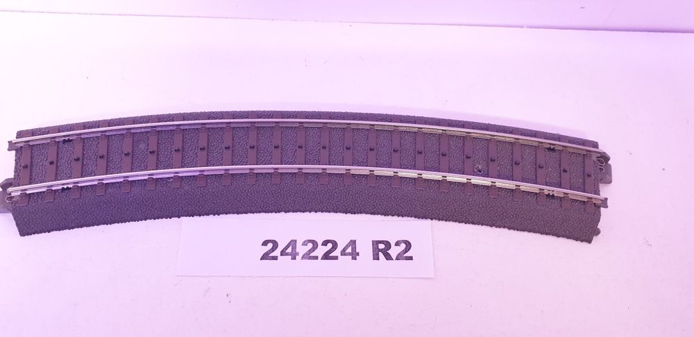 Märklin H0 24224-S C-Gleis gebogen R2 = 437,5 mm / 24,3° (6 Stück