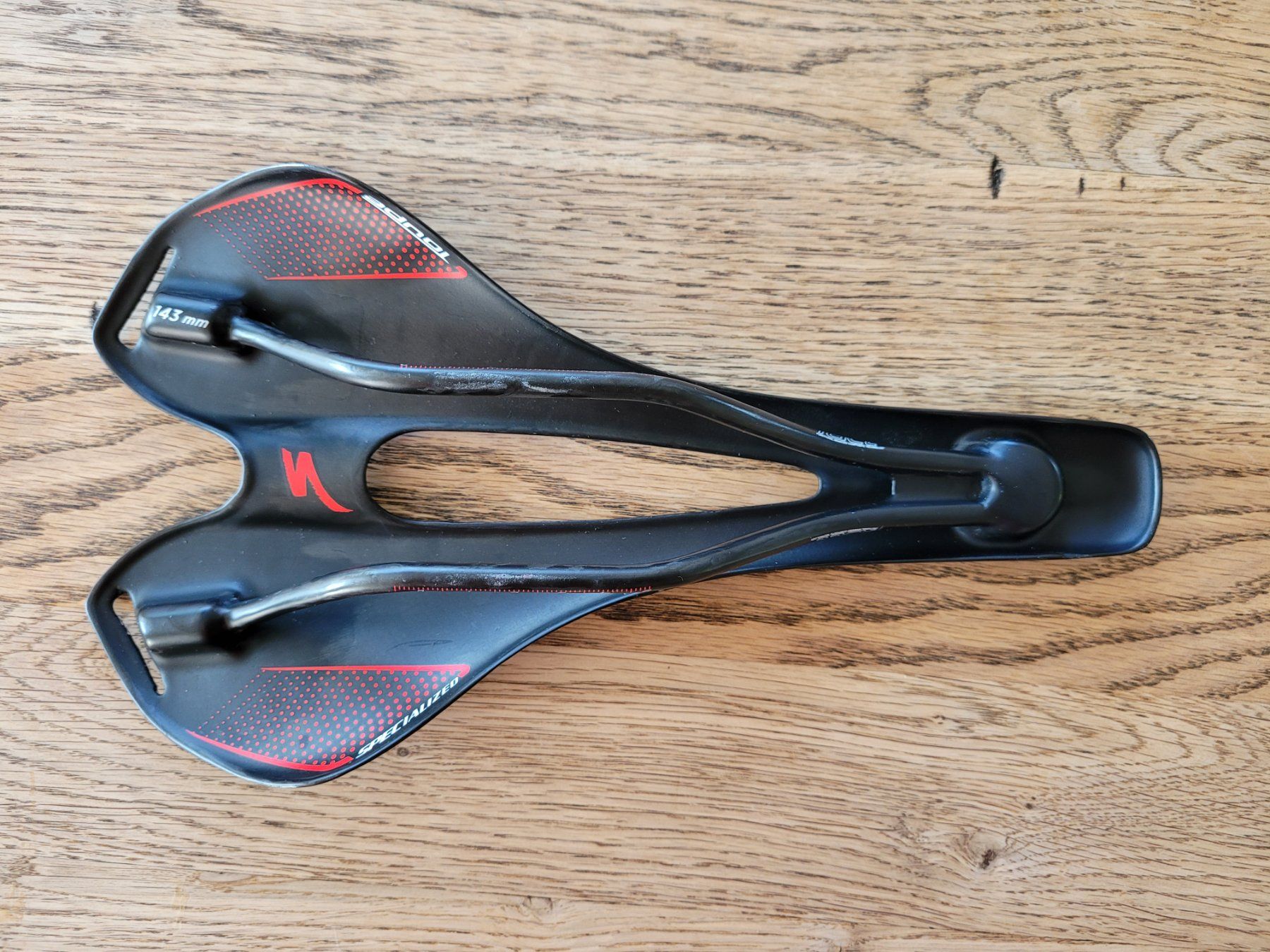 Ersatzteile: Specialized Toupe Carbon Sattel – Gebraucht aus Rechthalten von Strike10 1