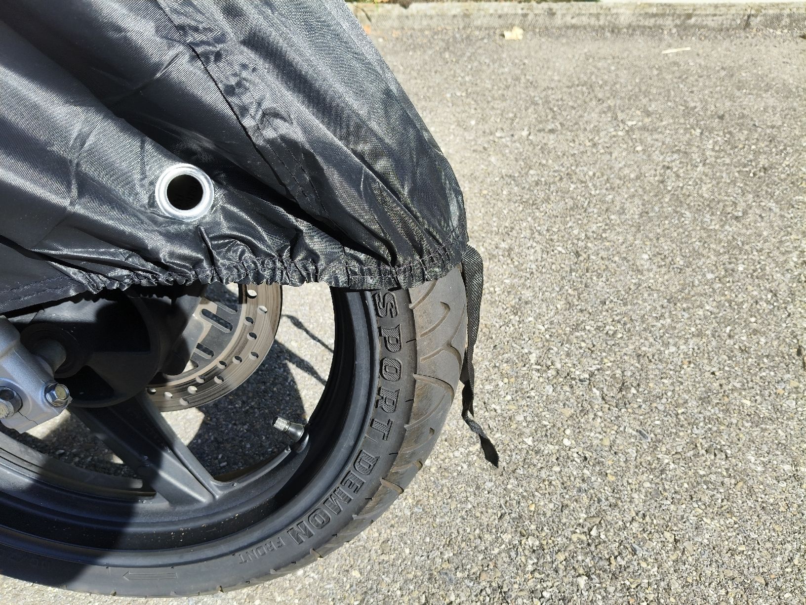 Sonstiges Fahrzeugzubehör: Housse de protection moto – Gebraucht aus Belp von Pepe11 4