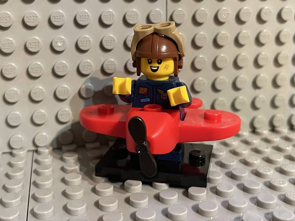 Lego Kit di costruzioni: Lego Minifigure Series - ID 71029 #9 – Usato da Giebenach venduto da Flaz78