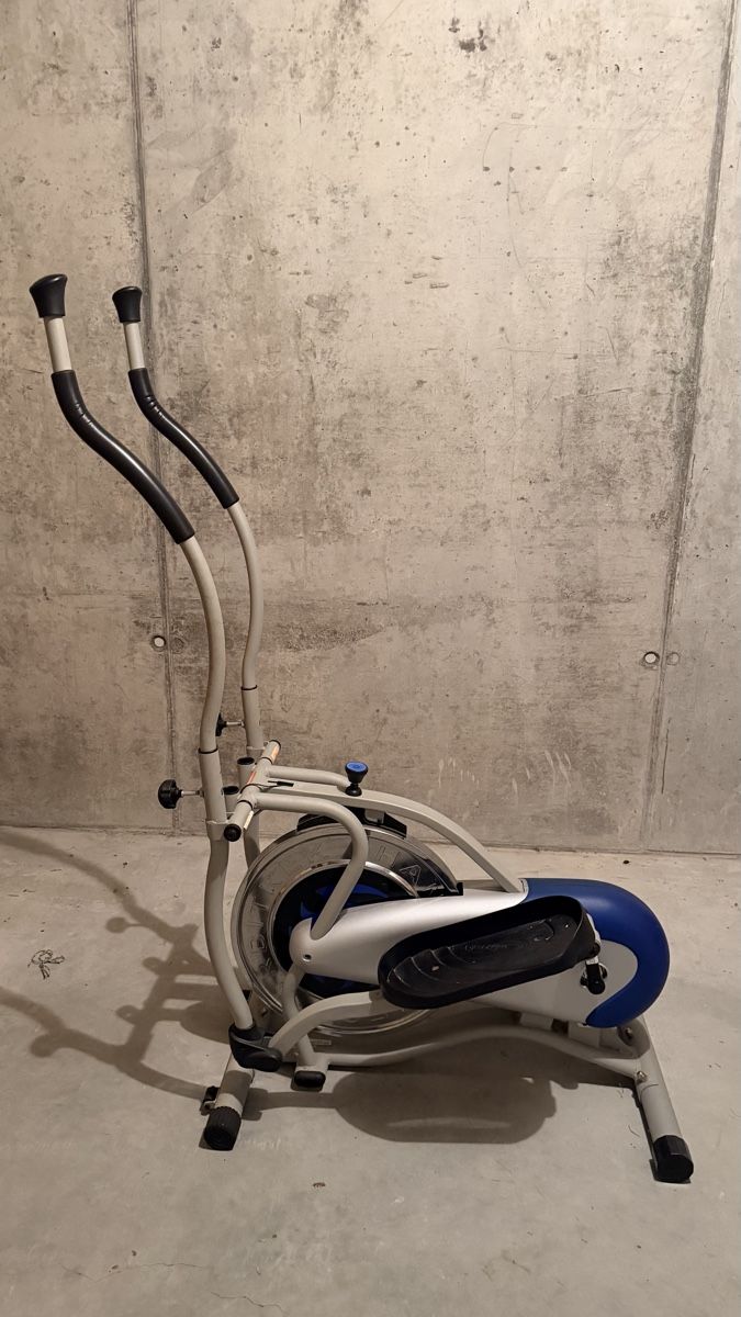 Orbitrek Hometrainer: Stepper Fitnesstrainer ELITE Orbitrek – Usato da Walkringen venduto da Flyover